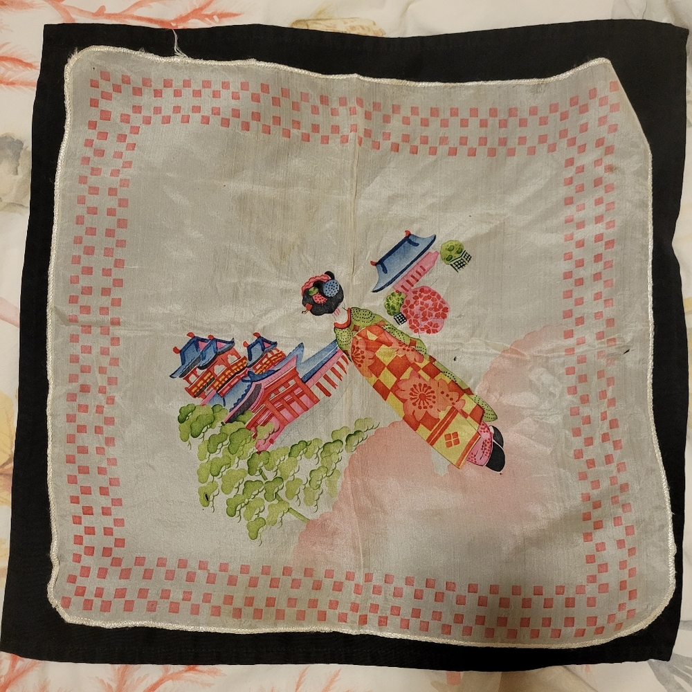 Lovely Colorful Vintage Silk Handkerchief ~ Japan ~ Geisha ~ Pagoda ~ Pretty!